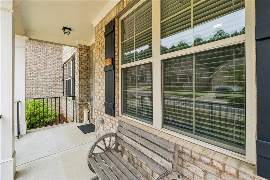Longstreet Manor - Residential