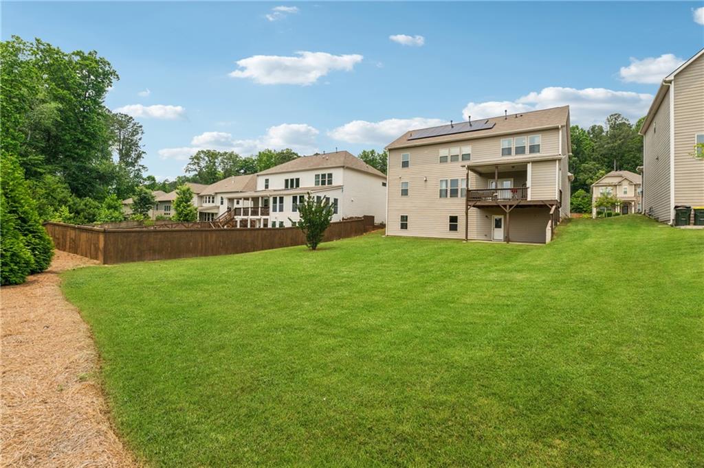Longstreet Manor - Residential