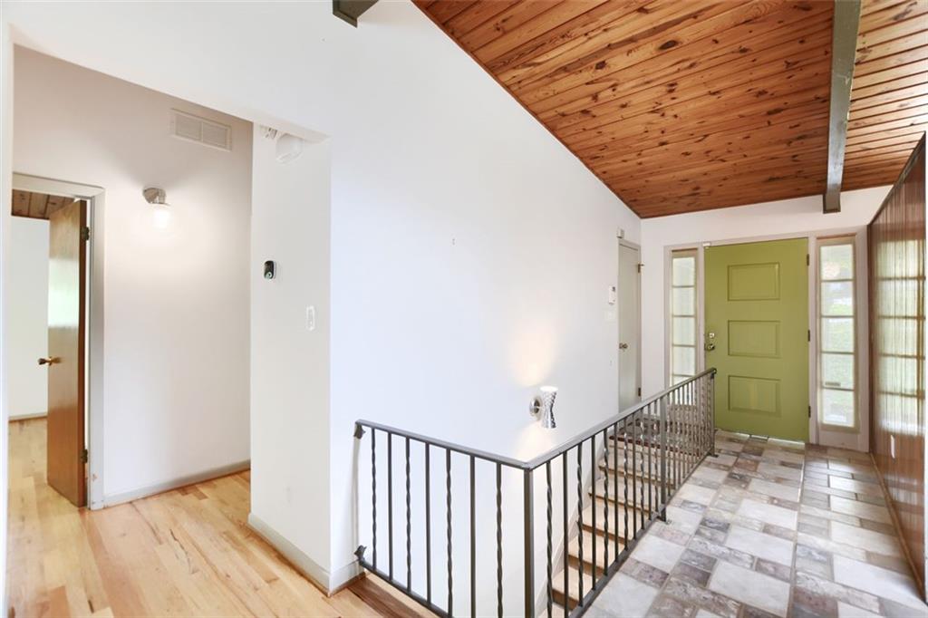 3861 Foxford Drive