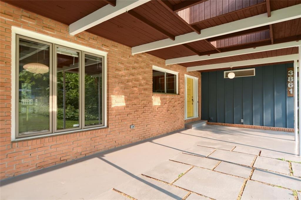 3861 Foxford Drive