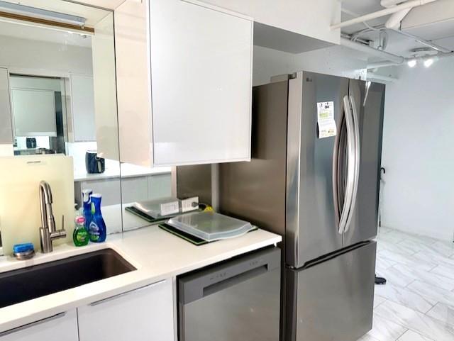 2870 Pharr Court South NW 305