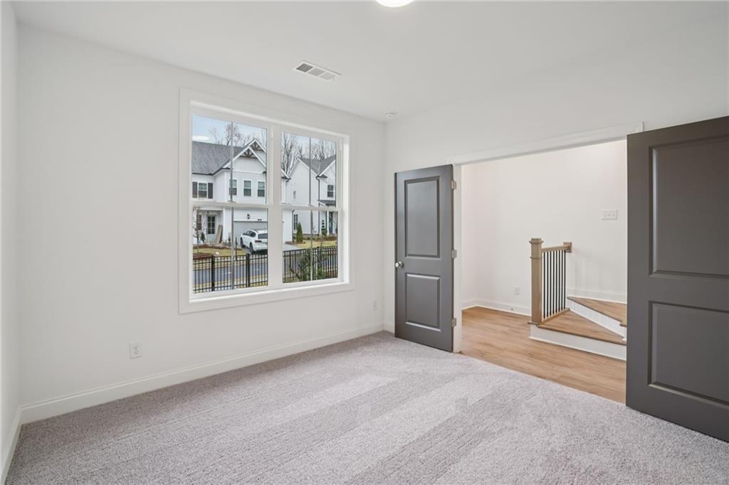 659 Silva Street 142