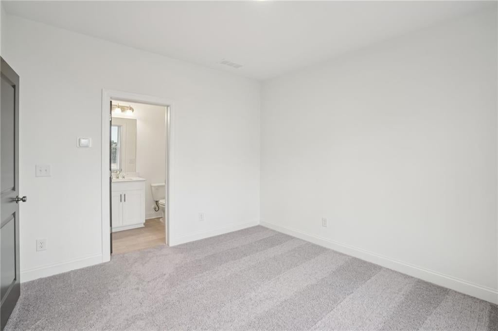 659 Silva Street 142
