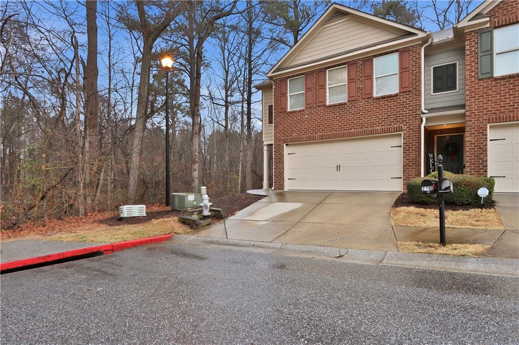 2700 Haynescrest Drive