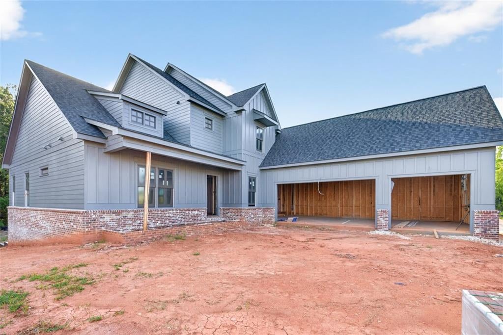 271 Lake Vista Drive