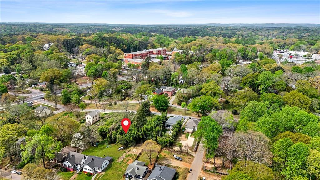 761 N Evelyn Place NW