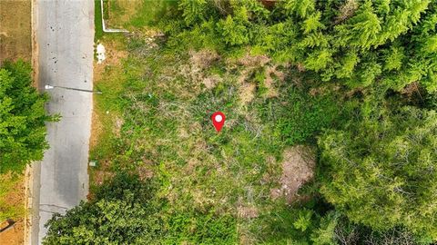 Vacant Land For Sale - 761 N Evelyn Place<br/> Atlanta, GA 30318