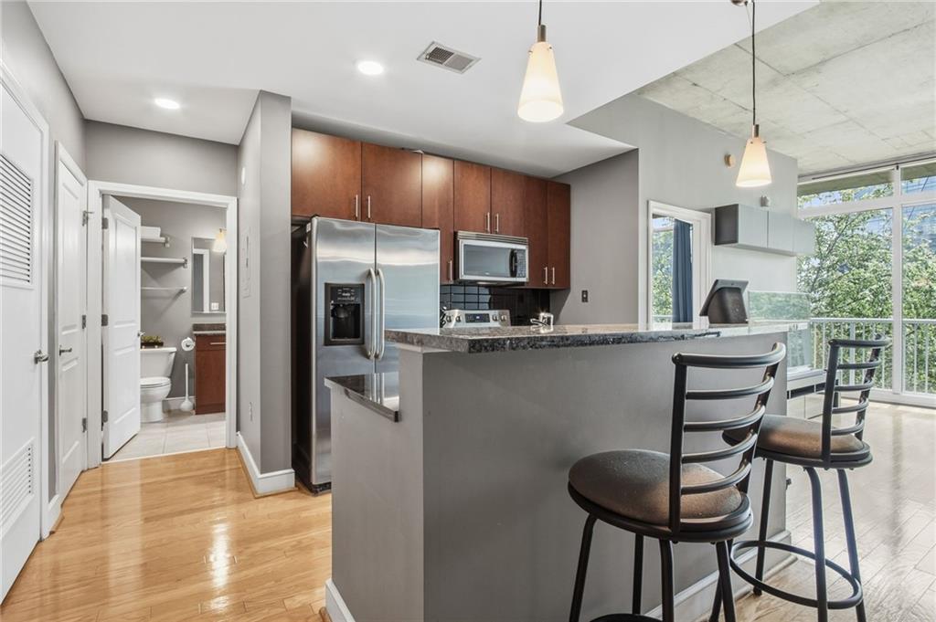 950 W Peachtree Street NW 913