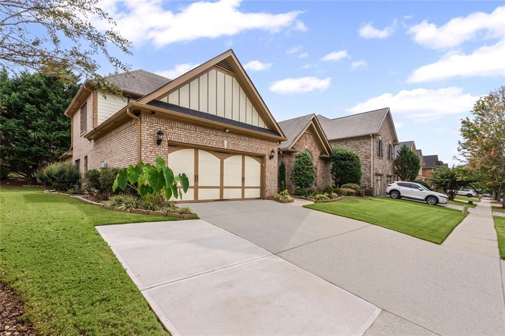 1573 Park Hollow Lane NE