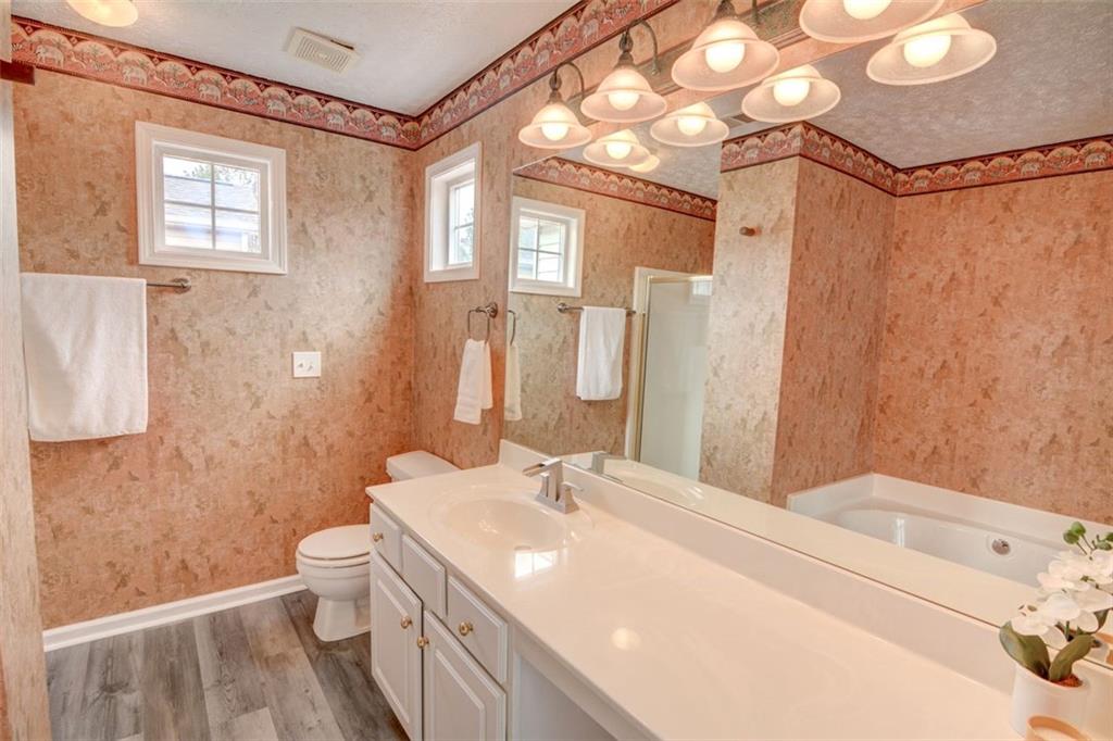 102 Manley Court, Woodstock, Georgia image 16
