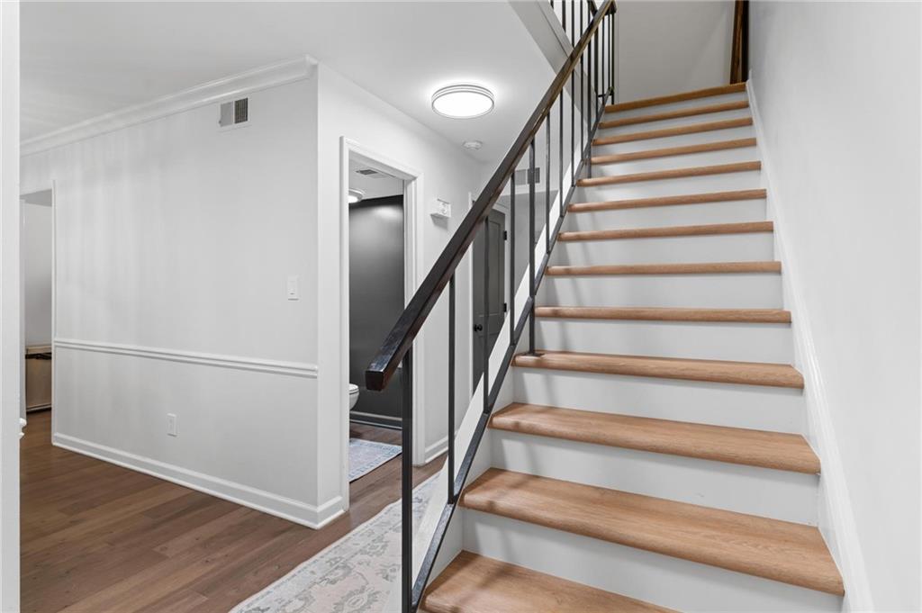 33 Ivy Trail NE
