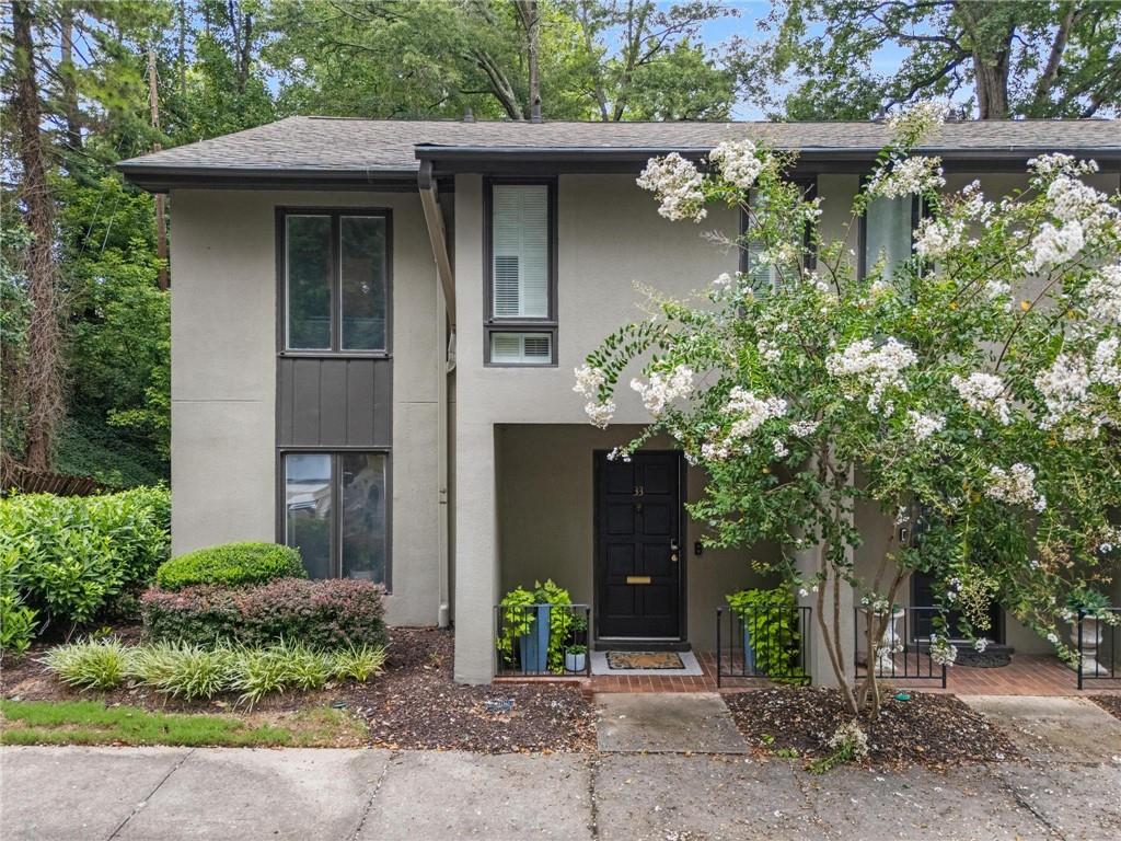 33 Ivy Trail NE