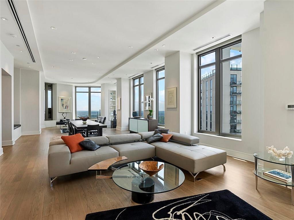 Waldorf Astoria - Residential