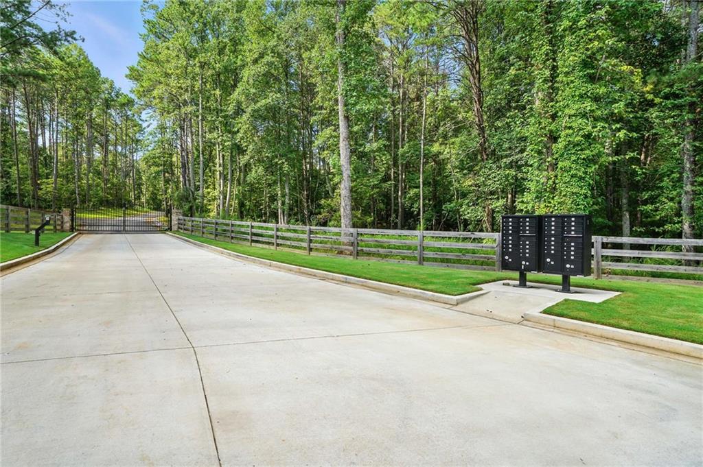 HIGHLANDS AT SHARP MOUNTAIN - Residential