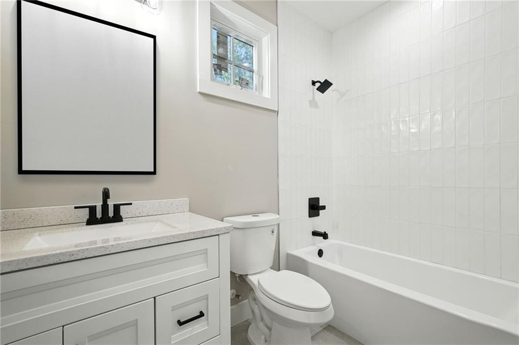 HIGHLANDS AT SHARP MOUNTAIN - Residential