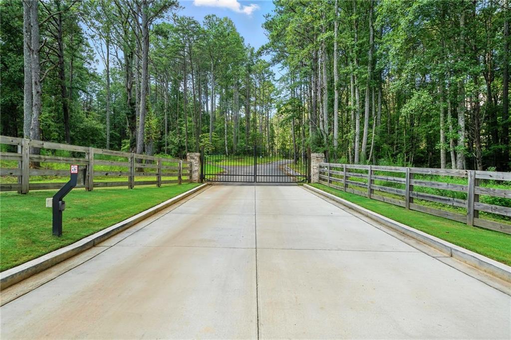 HIGHLANDS AT SHARP MOUNTAIN - Residential