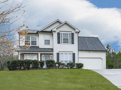 Homes For Sale - 944 Longbranch Lane<br/> Douglasville, GA 30134