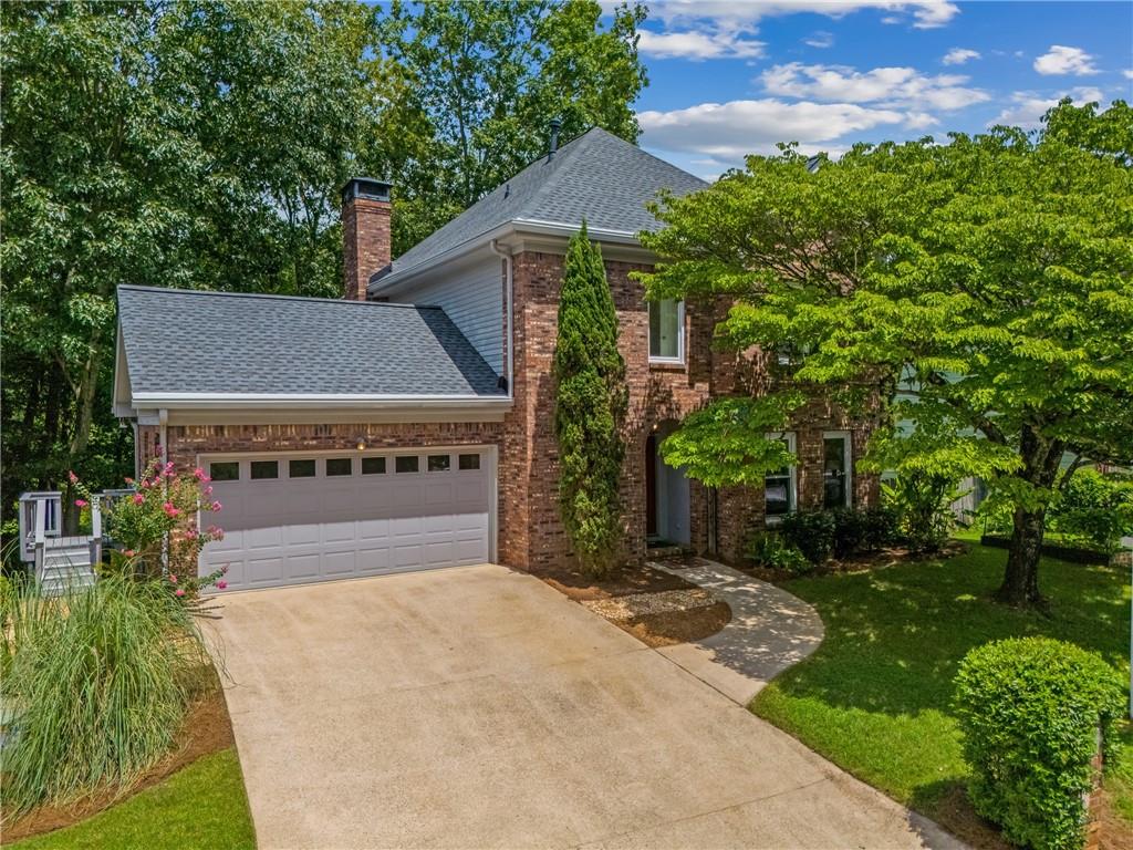 2116 Heritage Heights