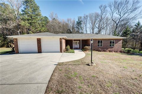 636 Tucker Hollow Road SE Calhoun GA 30701