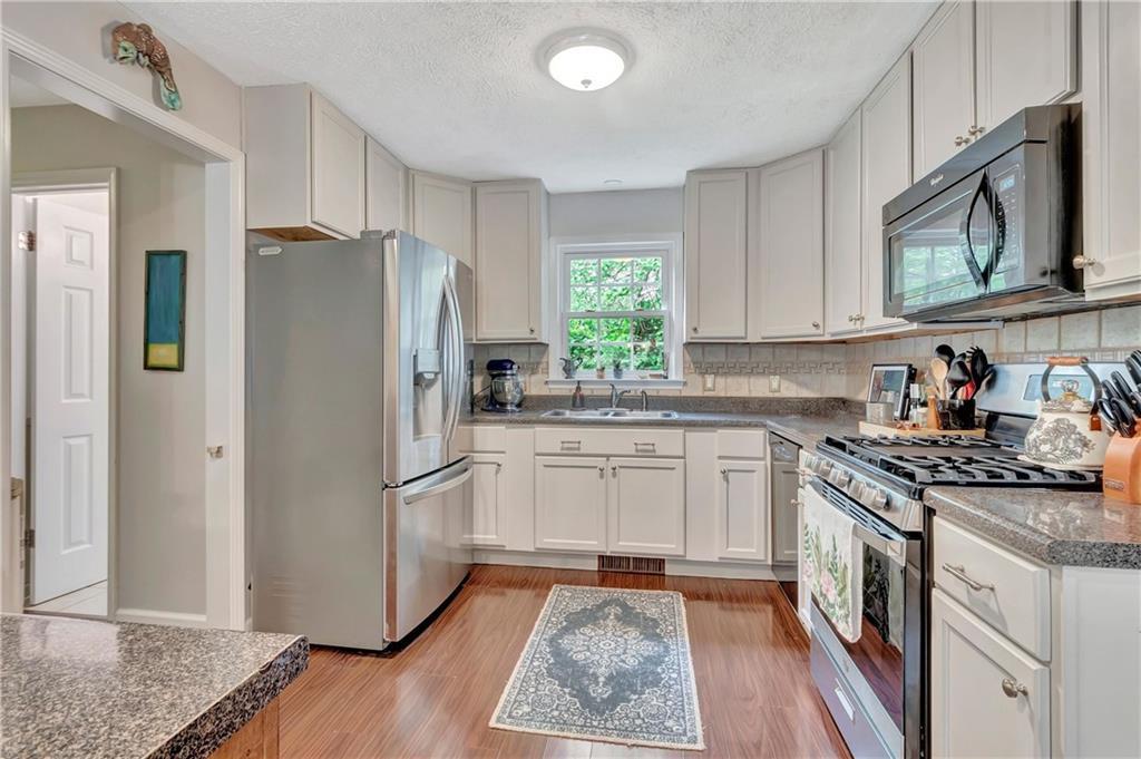 10 Eastwood Drive, Newnan, Georgia image 21