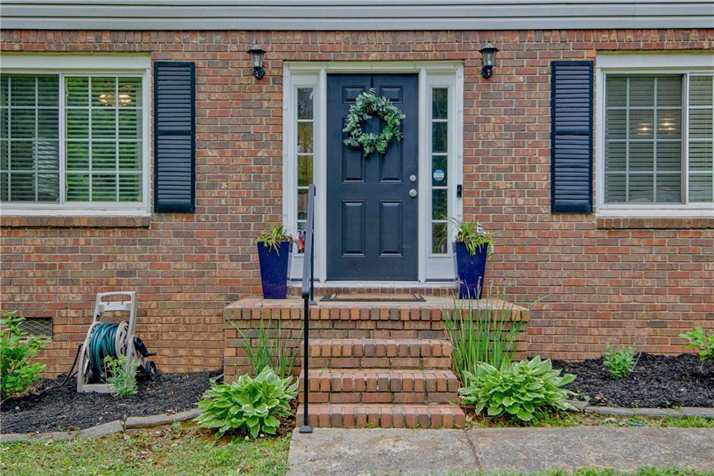 10 Eastwood Drive, Newnan, Georgia image 5