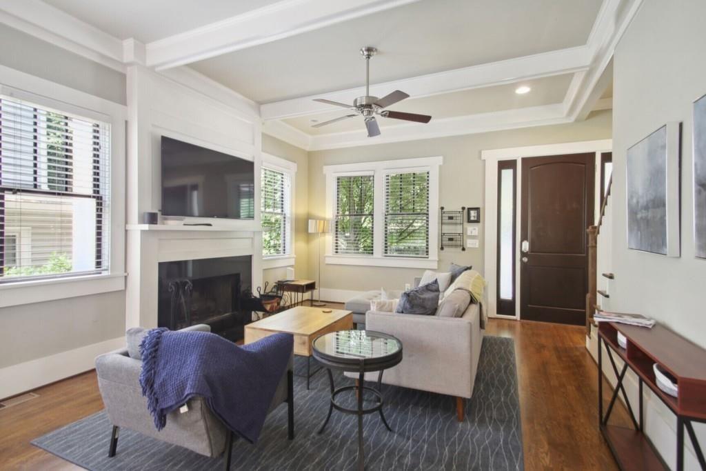 519 N Highland Avenue NE