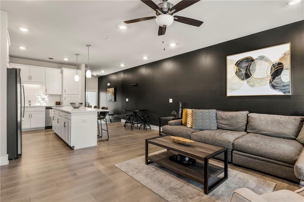 2030 Main Street NW 207