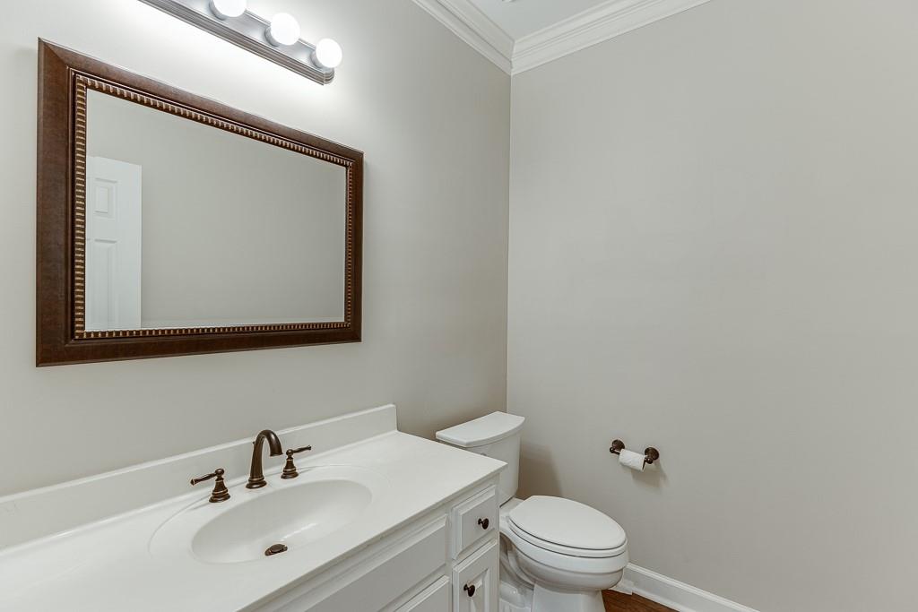 395 Highland Gate Circle, Suwanee, Georgia image 27
