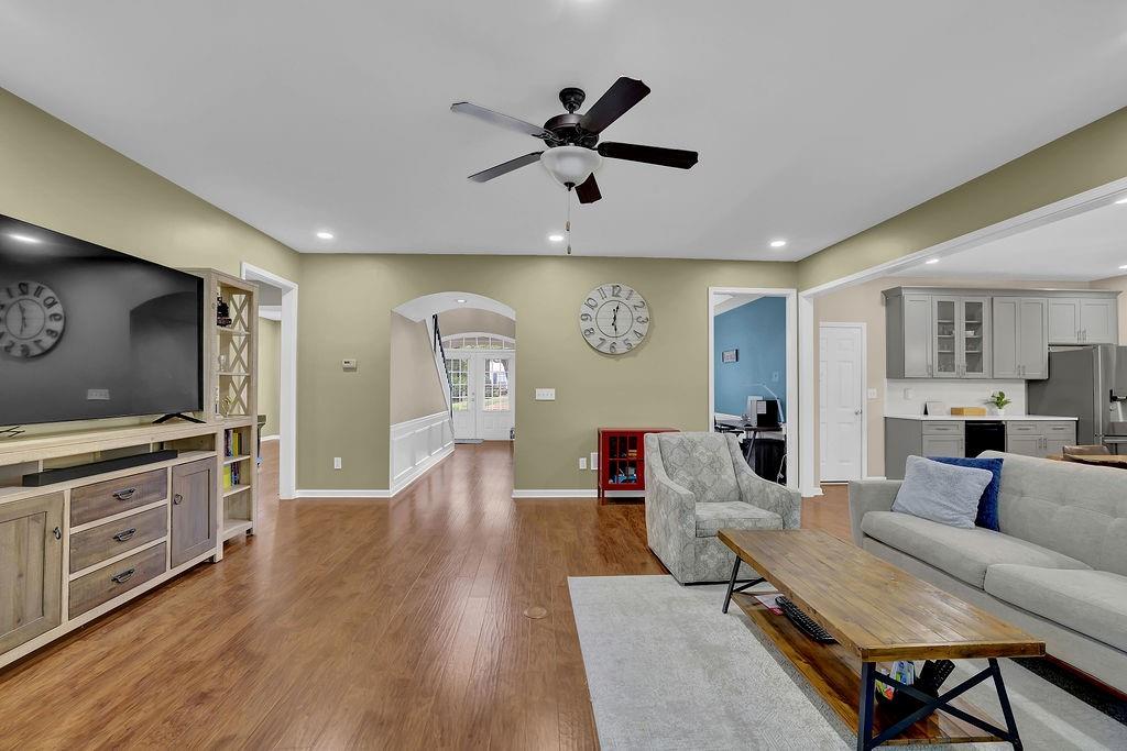 5155 Amberden Hall Drive, Suwanee, Georgia image 14