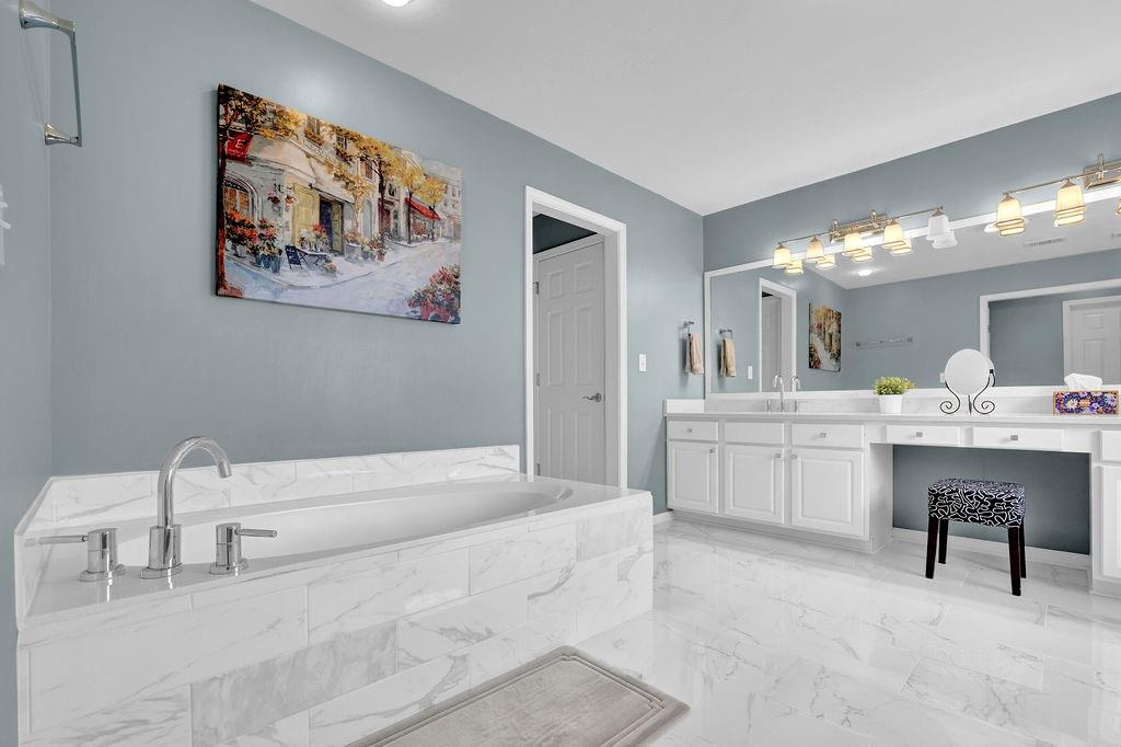 5155 Amberden Hall Drive, Suwanee, Georgia image 38