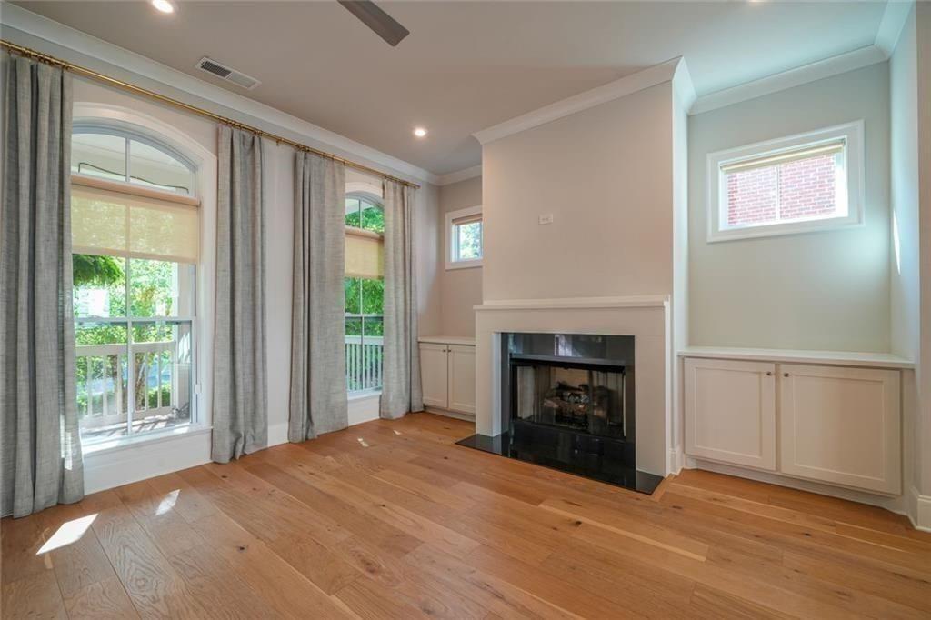 685 Brennan Drive NE