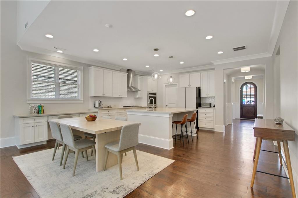 3486 Brookleigh Lane NE