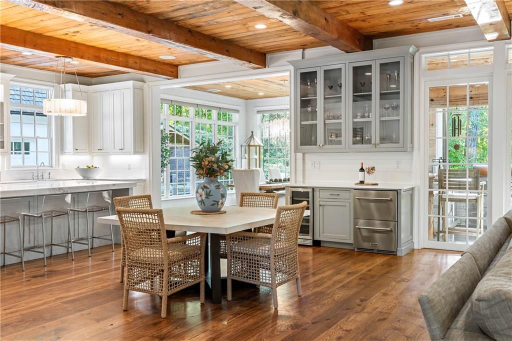 5360 Lake Forrest Drive, Atlanta, Georgia image 17