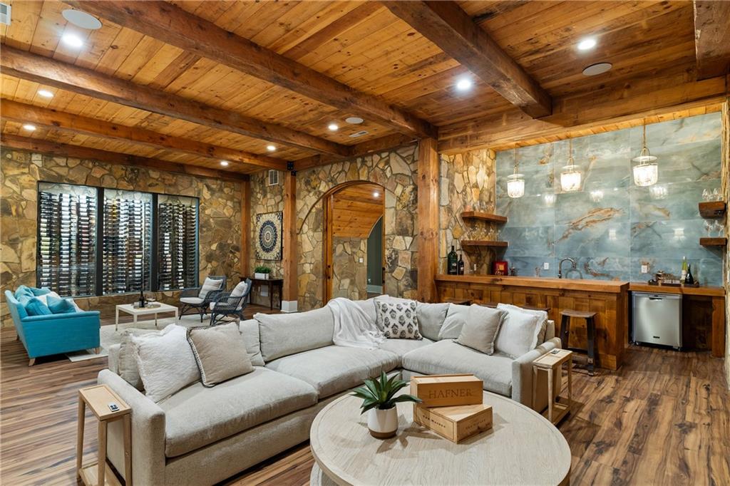 5360 Lake Forrest Drive, Atlanta, Georgia image 8