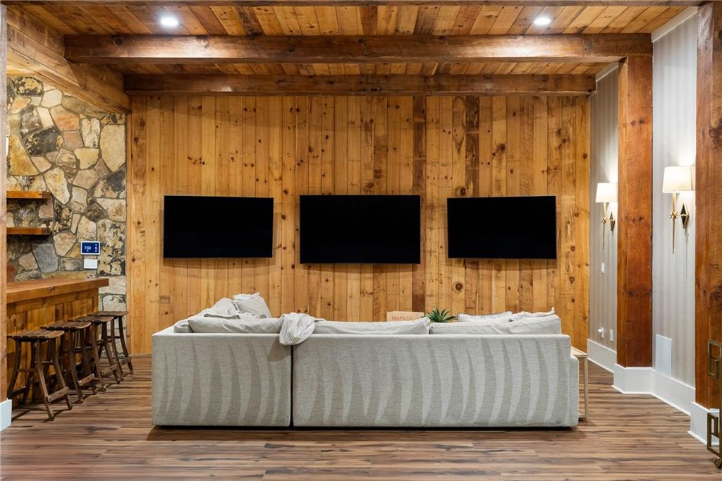 Forrest Bluff - Residential