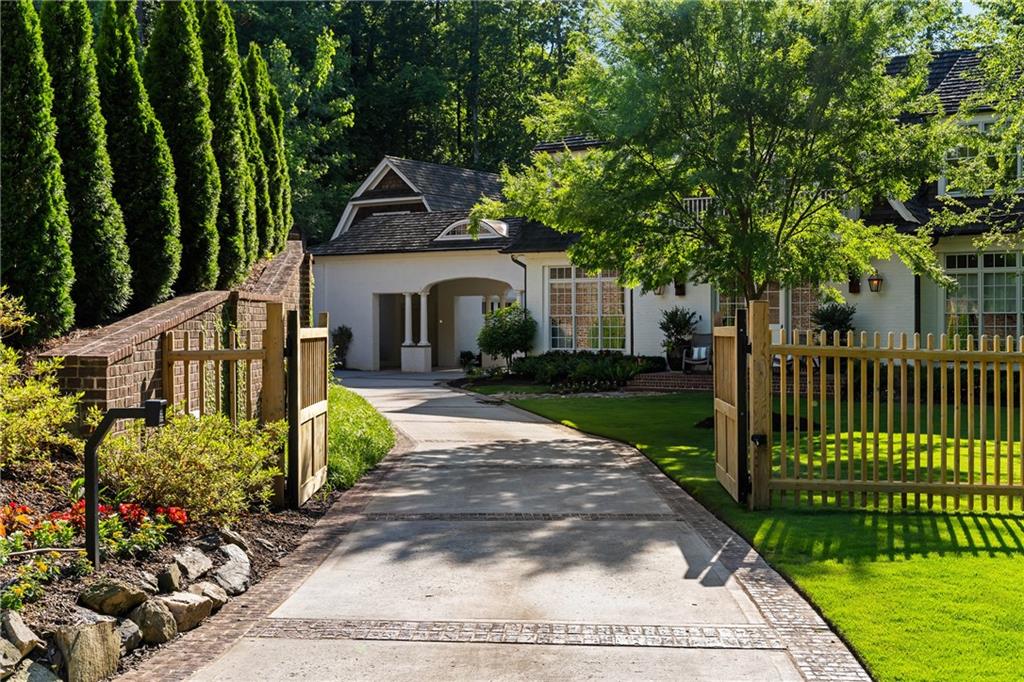 Forrest Bluff - Residential