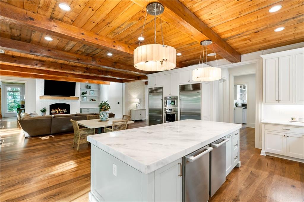 5360 Lake Forrest Drive, Atlanta, Georgia image 20