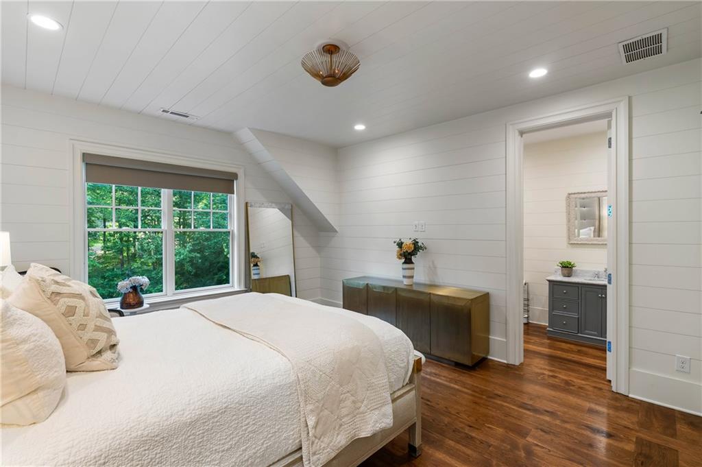 Forrest Bluff - Residential