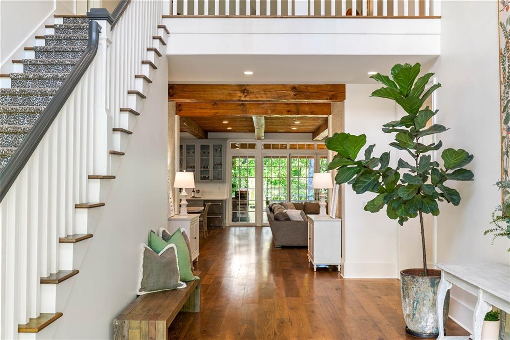 5360 Lake Forrest Drive, Atlanta, Georgia image 13
