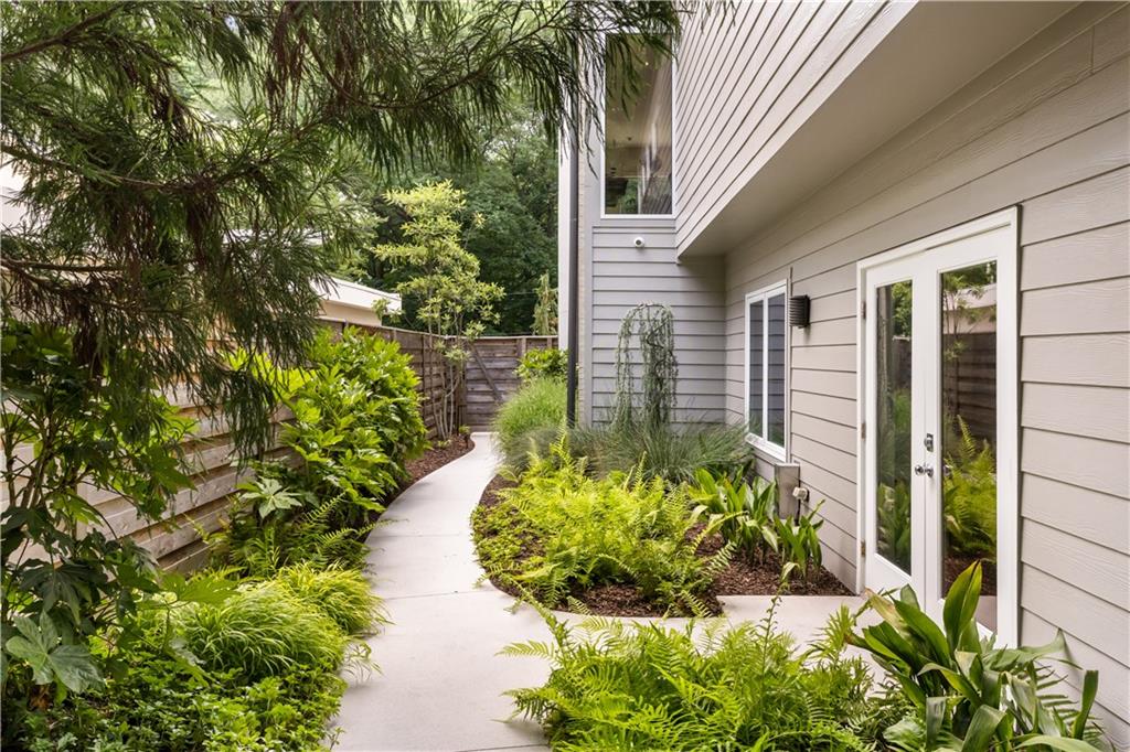Lavista Park - Residential
