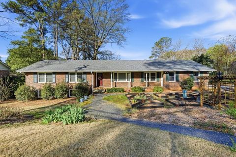 Photo of 3024 Country Squire Lane, Decatur, GA 30033 (MLS # 7737667)