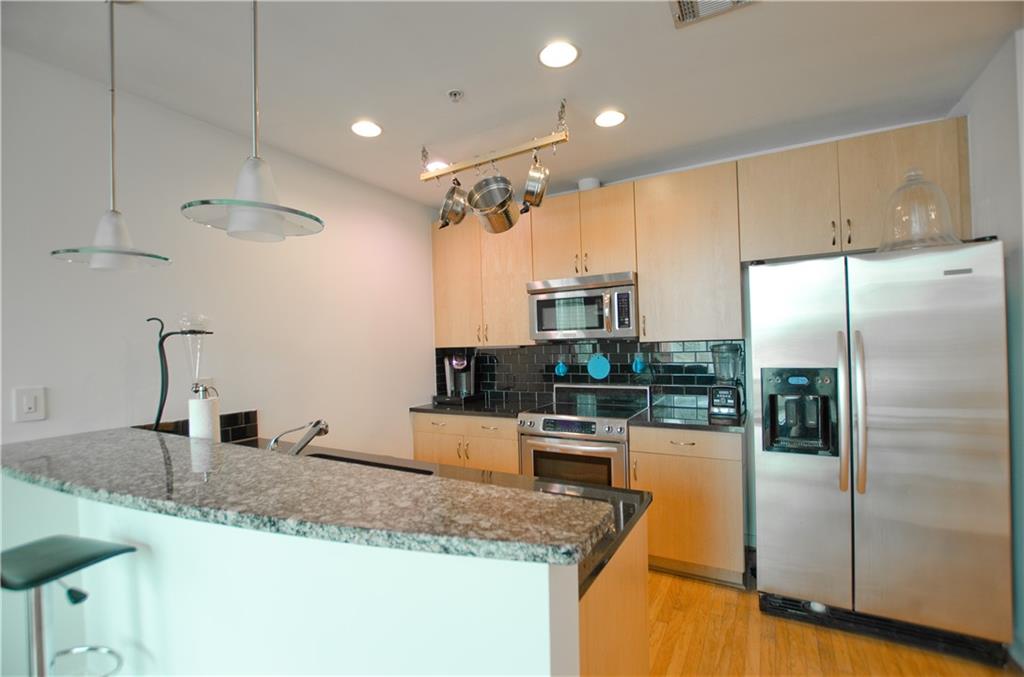 400 W Peachtree Street NW 1713