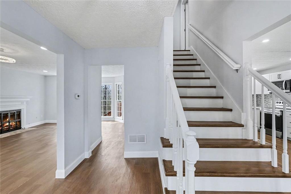 2072 Arbor Forest Drive SW