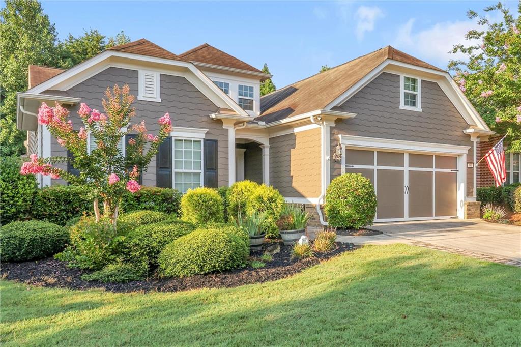 840 Peach Blossom Court