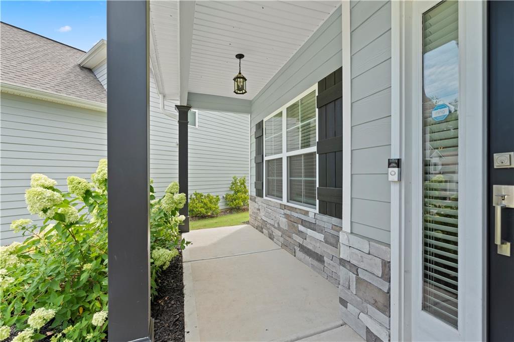 540 Glen Abbey Circle SE