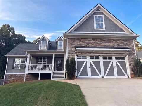 Homes For Sale - 8230 Mossybrook Lane<br/> Douglasville, GA 30135