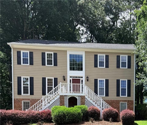 Homes For Sale - 336 Connemara Crossing<br/> Lawrenceville, GA 30044