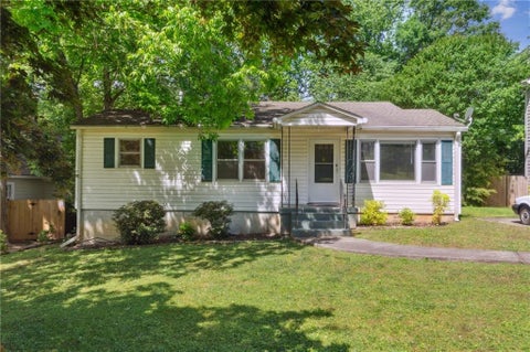 Homes For Rent - 1682 Bridgeport Drive<br/> Atlanta, GA 30329