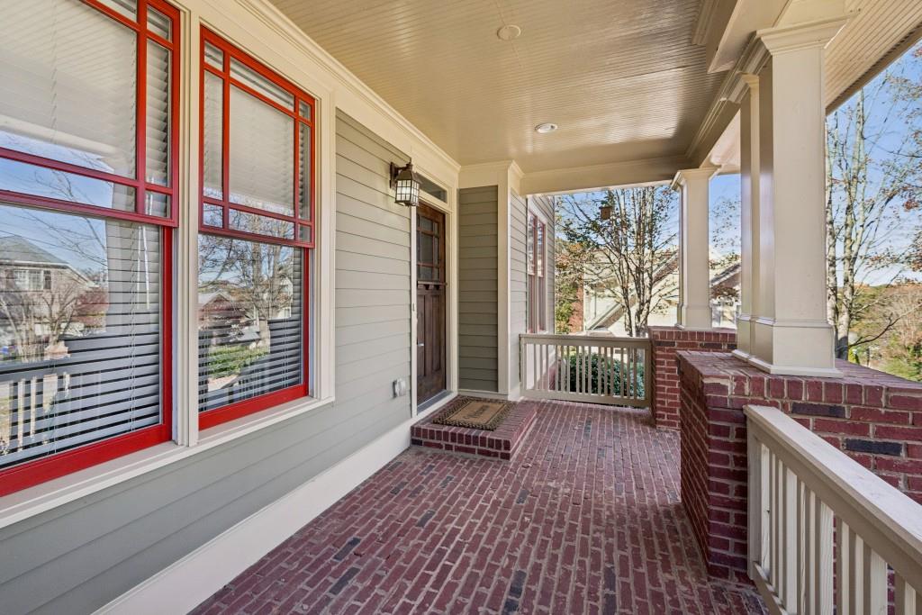 1043 Antioch Drive NE