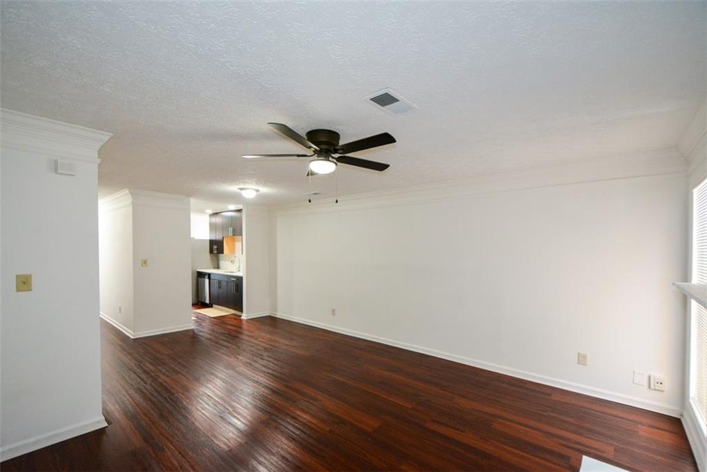 ROBINWOOD - Residential